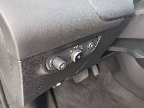 Used 2023 Buick Encore GX Select w/ Sport Touring Package image 34