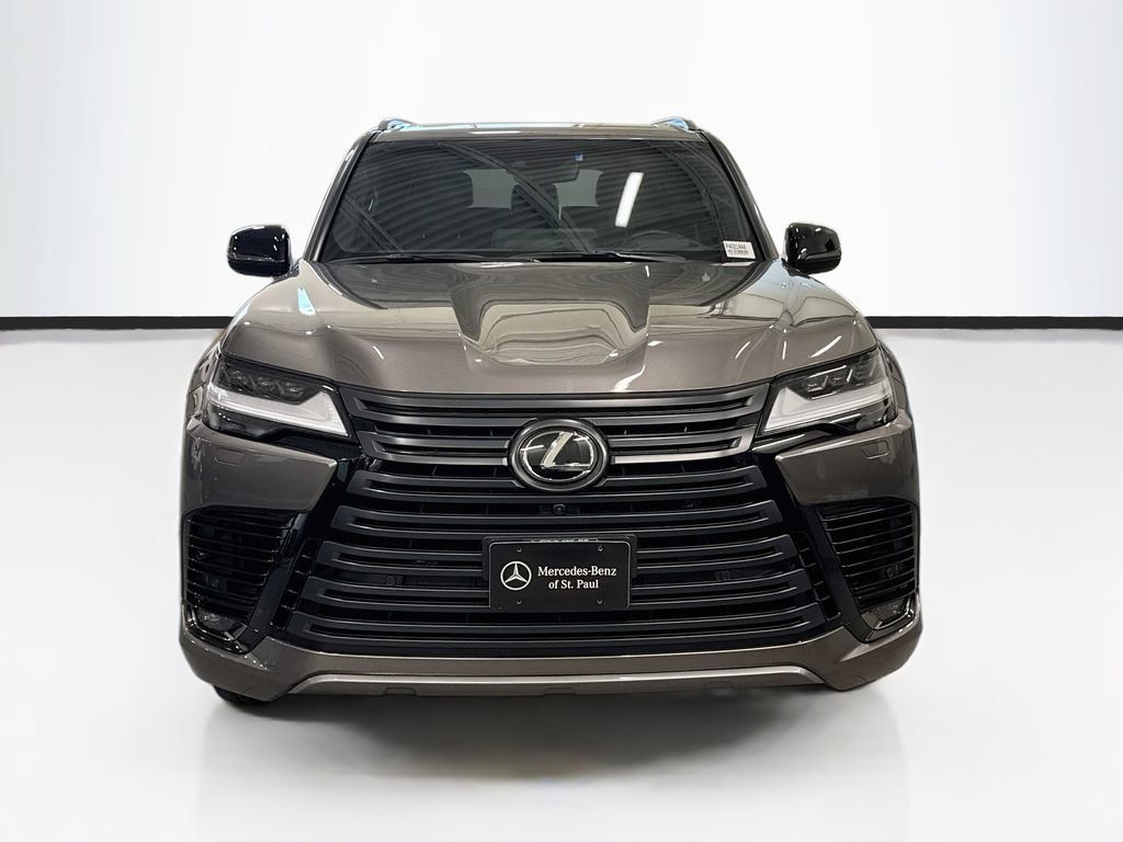 Used 2023 Lexus LX 600 4WD w/ Appearance Package image 2