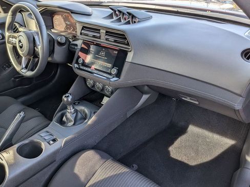 Used 2025 Nissan Z Sport w/ Floor Mat Package RWD image 21