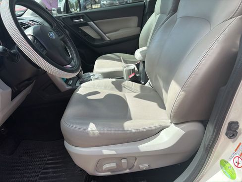 Used 2016 Subaru Forester 2.5i Limited image 5
