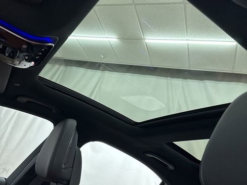 Certified 2025 Mercedes-Benz C 300 Sedan image 18