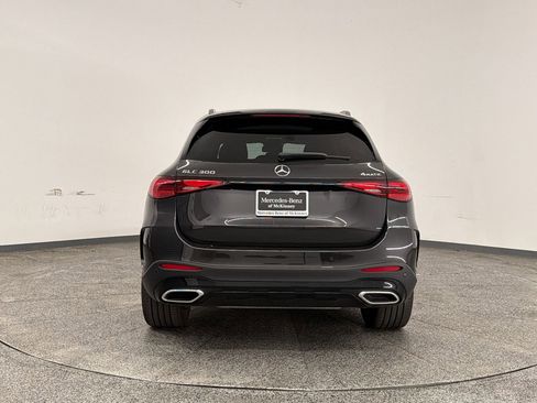 Used 2026 Mercedes-Benz GLC 300 4MATIC image 9