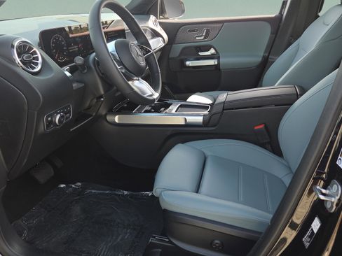 Certified 2026 Mercedes-Benz GLB 250 image 9