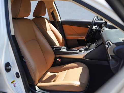 Used 2016 Lexus IS 200t w/ Premium Package image 25