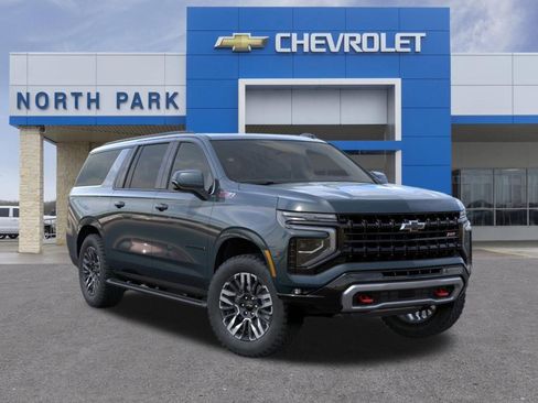 New 2026 Chevrolet Suburban Z71 AWD/4WD image 1