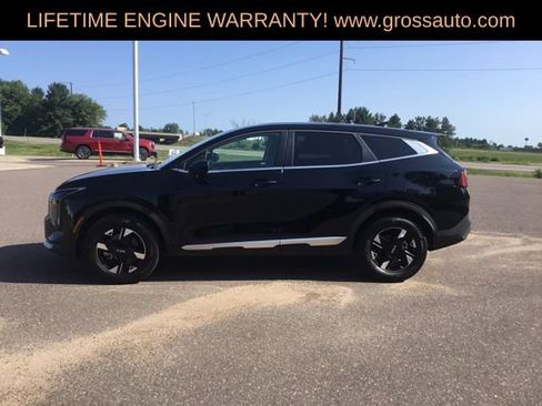 Used 2026 Kia Sportage LX AWD/4WD image 4