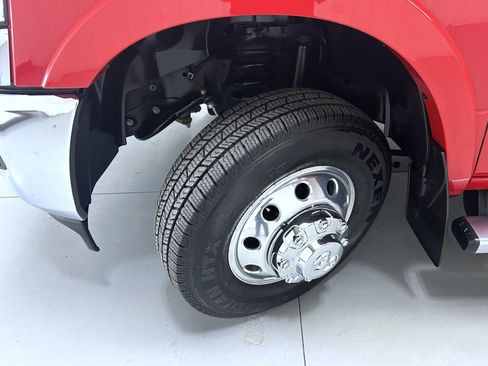 Used 2020 RAM 3500 Laramie image 23