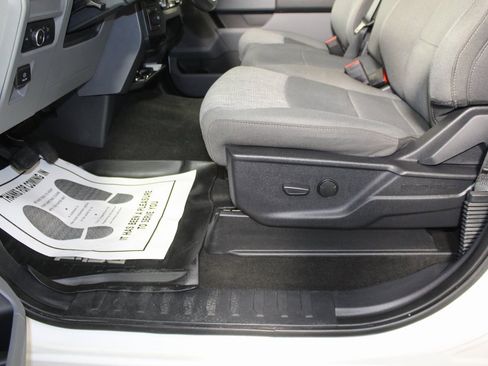 Used 2022 Ford F150 XLT w/ Equipment Group 301A Mid image 10