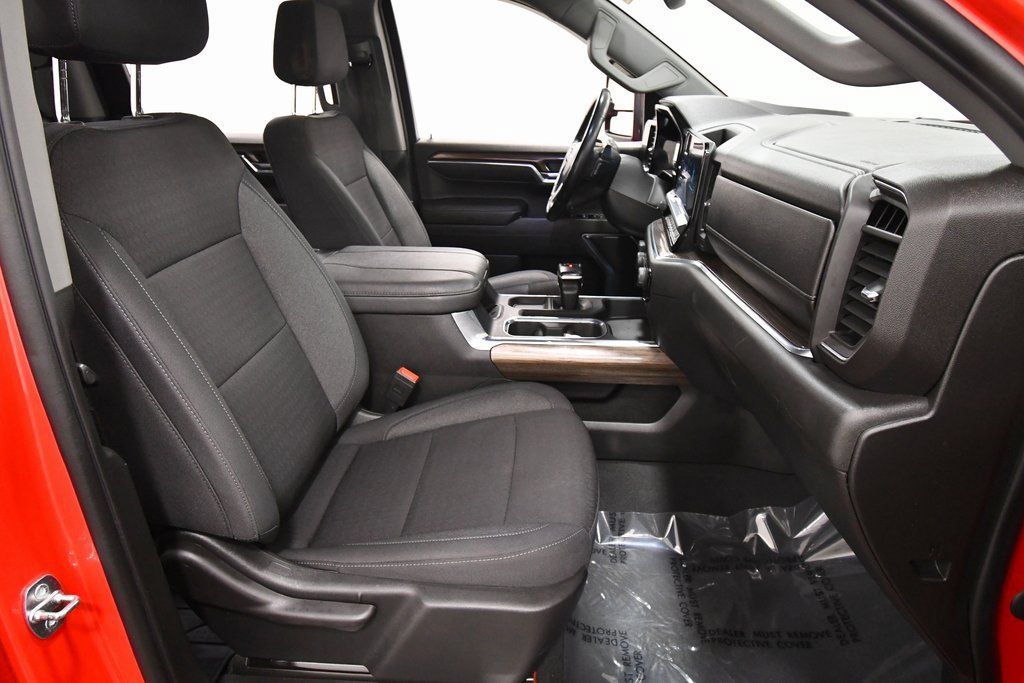Used 2023 Chevrolet Silverado 1500 RST w/ Protection Package AWD/4WD image 17