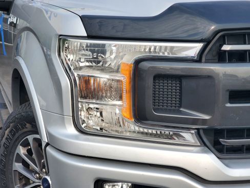Used 2019 Ford F150 XLT w/ Equipment Group 302A Luxury AWD/4WD image 6