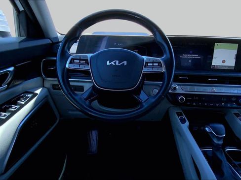 Used 2023 Kia Telluride S w/ S Sunroof Package AWD/4WD image 5