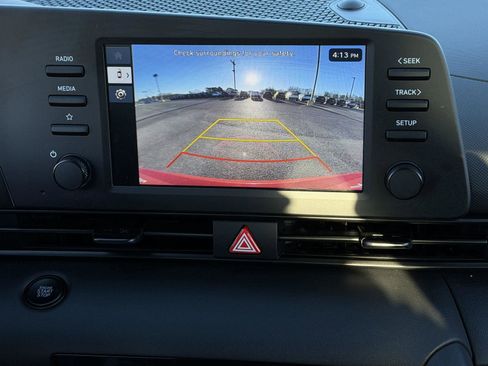 Certified 2025 Hyundai Elantra Sport image 15