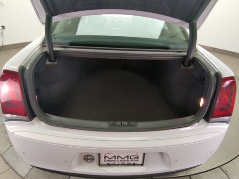 Used 2022 Chrysler 300 Touring L RWD image 29