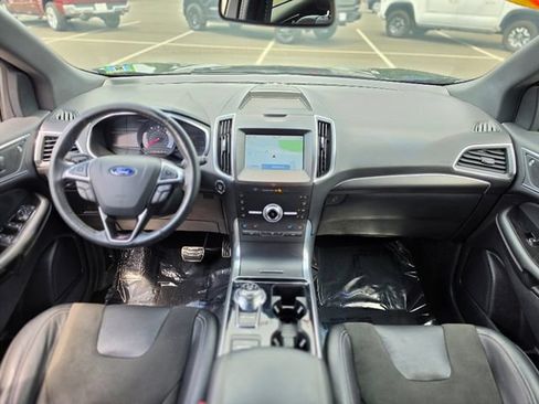 Used 2020 Ford Edge ST w/ Equipment Group 401A AWD/4WD image 30