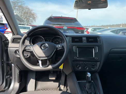Used 2016 Volkswagen Jetta S FWD image 20