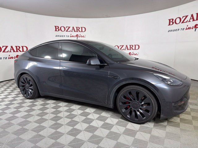Used 2024 Tesla Model Y Performance AWD/4WD image 14