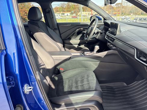 Certified 2025 Acura ADX A-Spec image 33