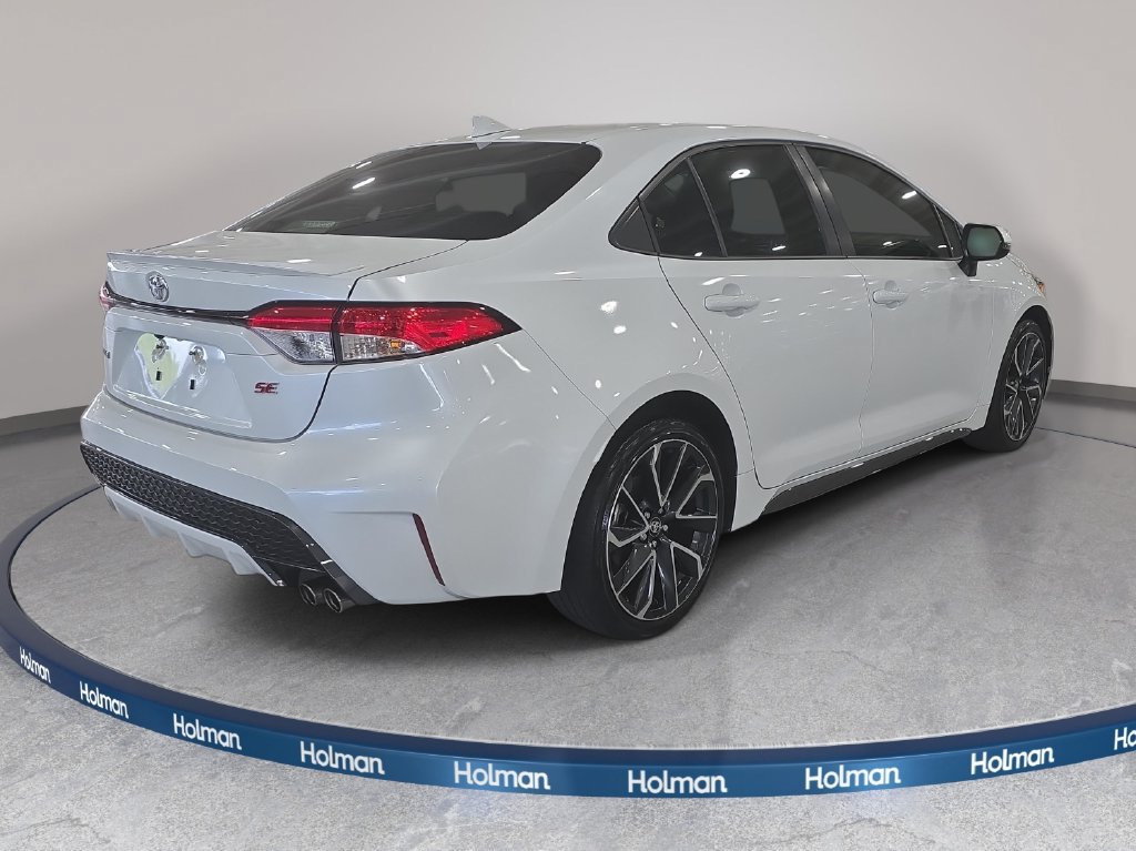 Used 2022 Toyota Corolla SE FWD image 6