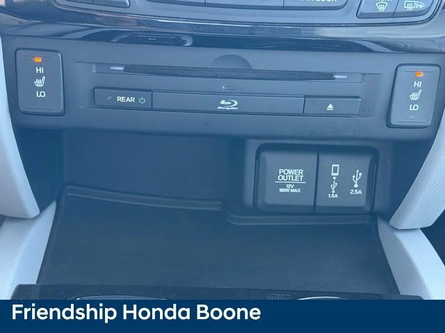 Used 2017 Honda Pilot Touring image 30