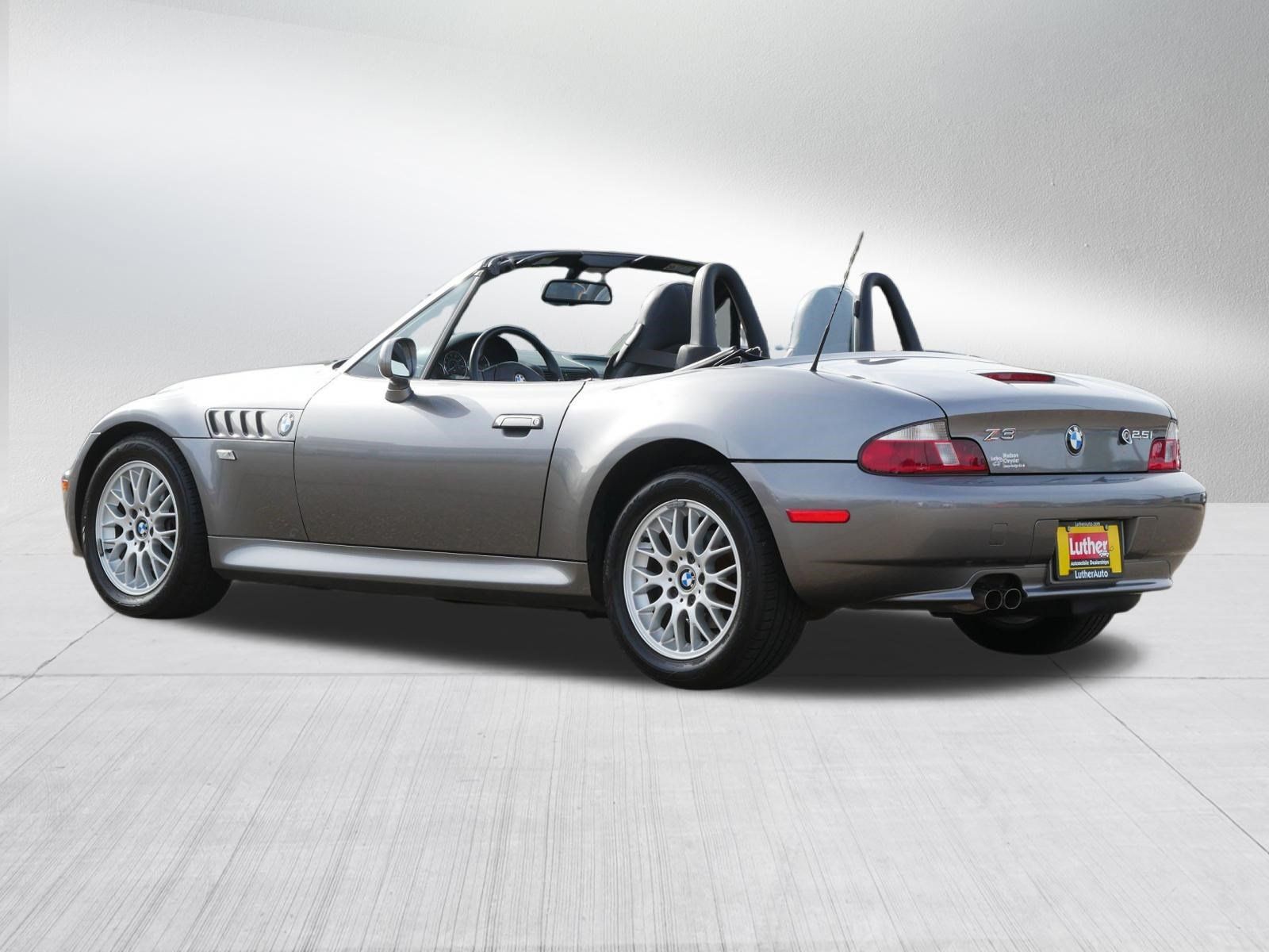 Used 2002 BMW Z3 2.5i RWD image 5