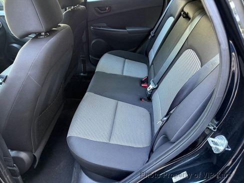 Used 2019 Hyundai Kona SE FWD image 14