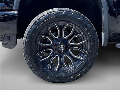 Used 2022 Chevrolet Silverado 2500 High Country w/ Safety Package II AWD/4WD image 10