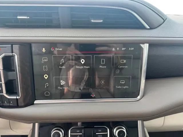 Used 2023 GMC Yukon Denali AWD/4WD image 29