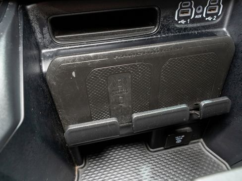 Used 2024 RAM 3500 Limited image 28