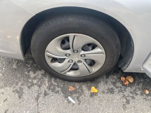 Used 2015 Honda Civic LX image 31