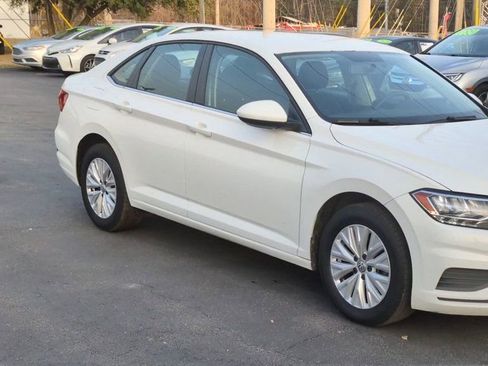 Used 2019 Volkswagen Jetta S w/ Driver Assistance Package image 2