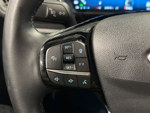 Used 2024 Ford Escape Platinum AWD/4WD image 24