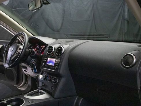 Used 2015 Nissan Rogue S w/ Convenience Package image 18