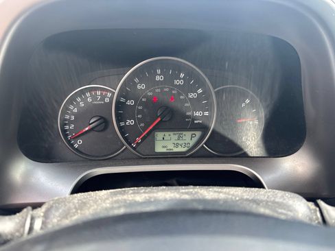 Used 2016 Toyota RAV4 LE FWD image 7
