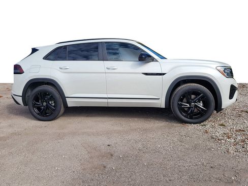 New 2026 Volkswagen Atlas Cross Sport SEL R-Line AWD/4WD image 5