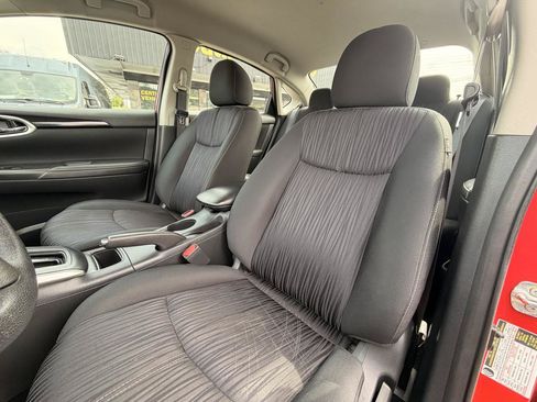 Used 2018 Nissan Sentra SV FWD image 12