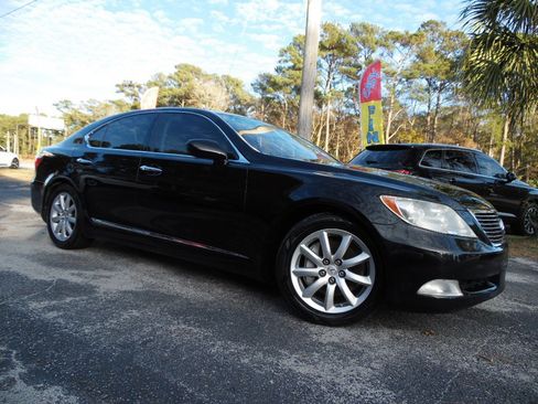Used 2008 Lexus LS 460 image 2