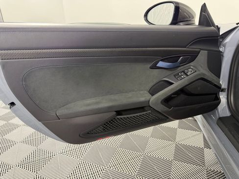 Used 2023 Porsche 718 Cayman GT4 RS image 12