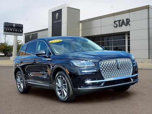 Certified 2024 Lincoln Corsair AWD w/ Equipment Group 101A image 1
