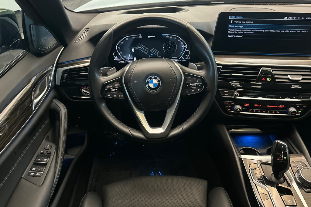 Used 2023 BMW 530e w/ Executive Package RWD image 14