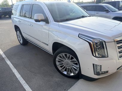 Used 2019 Cadillac Escalade Platinum