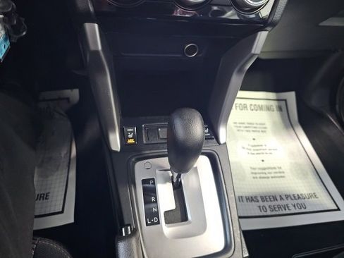 Used 2016 Subaru Forester 2.5i Premium w/ Popular Package #2 image 15