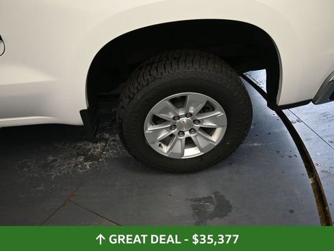 Used 2024 Chevrolet Silverado 1500 LT w/ Protection Package AWD/4WD image 17