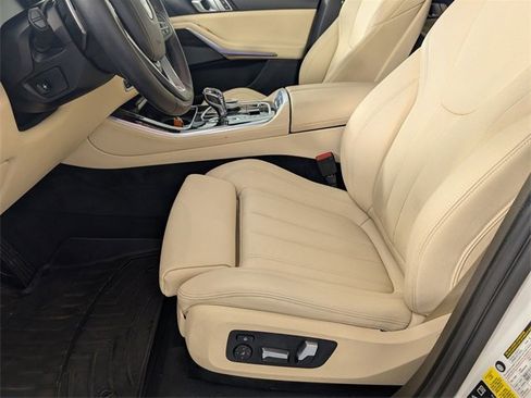 Used 2020 BMW X5 xDrive40i w/ Executive Package image 14