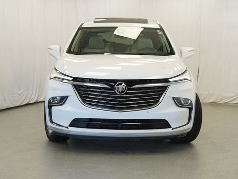 Used 2023 Buick Enclave Essence w/ Experience Buick Package AWD/4WD image 5