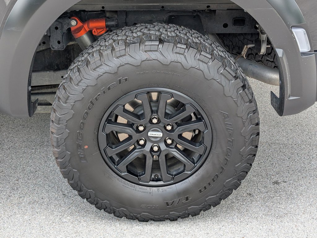Used 2025 Ford F150 Raptor AWD/4WD image 30