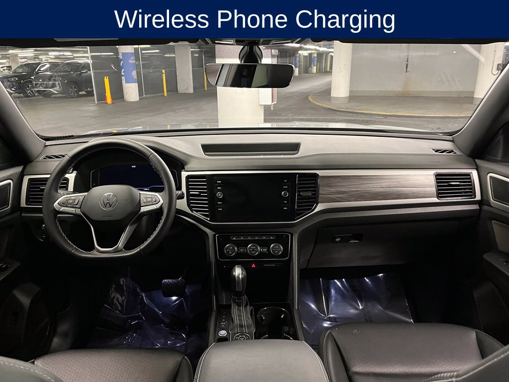 Used 2023 Volkswagen Atlas Cross Sport SE w/ Panoramic Sunroof Package AWD/4WD image 7