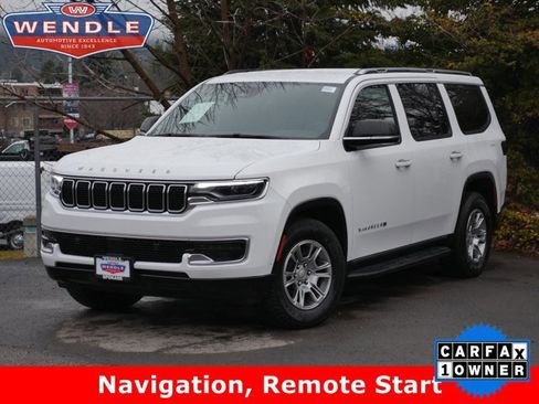 Used 2024 Jeep Wagoneer 4WD image 1