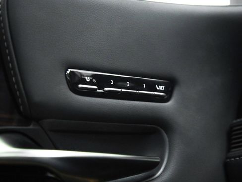 Used 2022 Lexus LS 500 w/ Interior Upgrade Package image 19