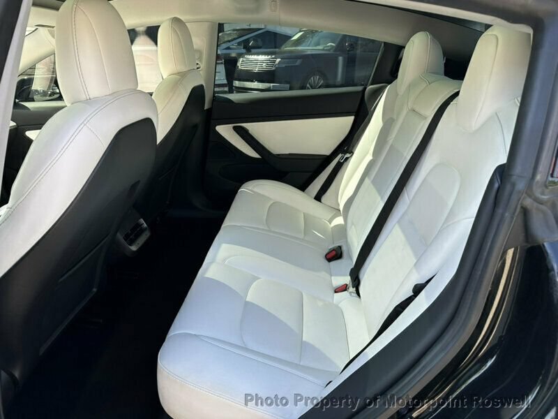 Used 2021 Tesla Model 3 Standard Range Plus RWD image 11