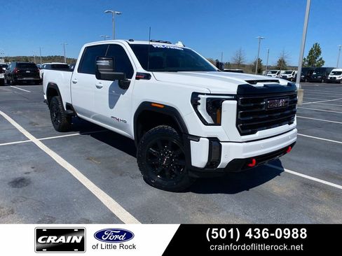 Used 2024 GMC Sierra 2500 AT4 w/ AT4 Preferred Package image 1